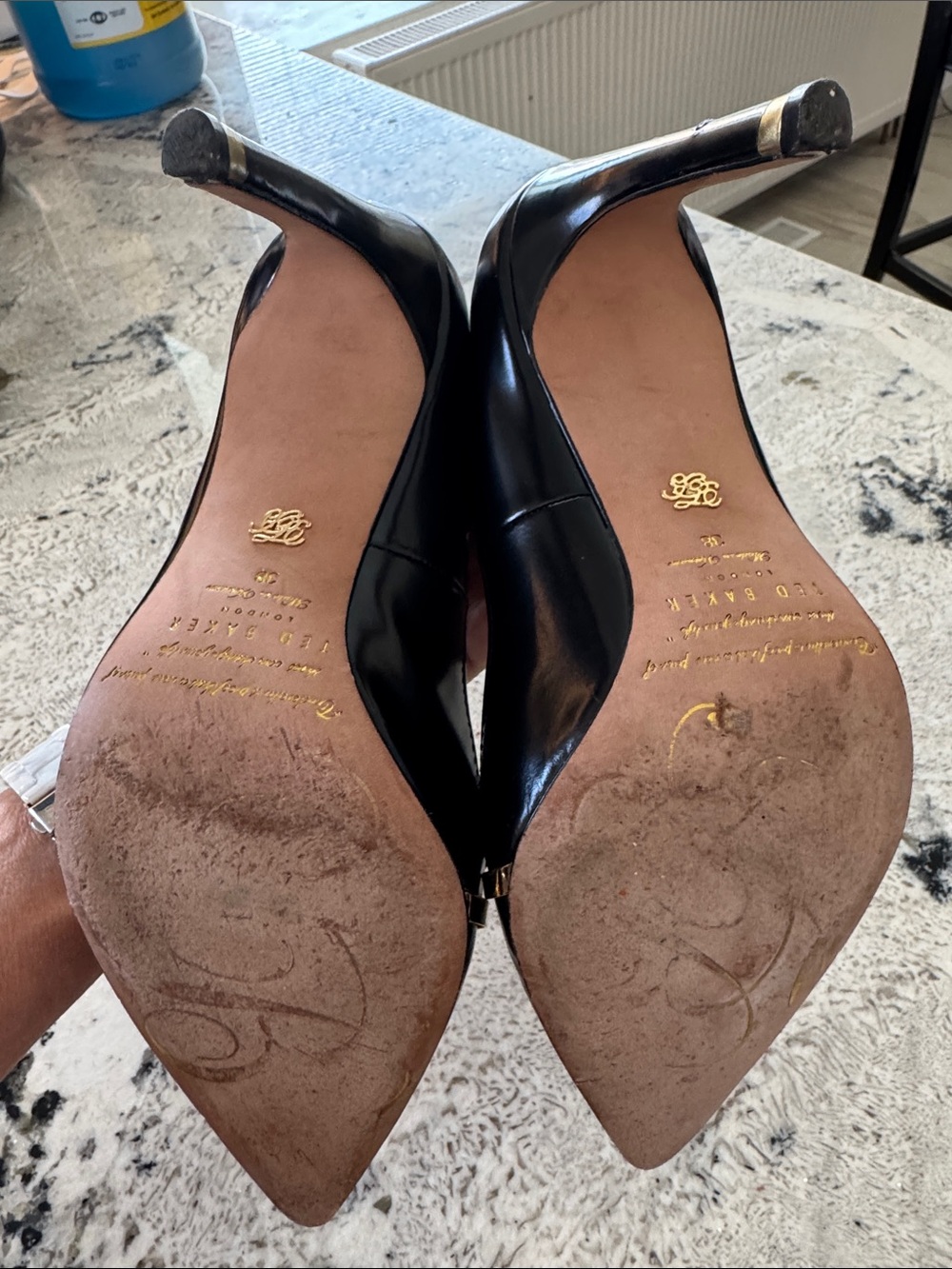 Ted Baker Black and Brown Pointed Toe Heels with Gold Trim - Picture 7 of 12
